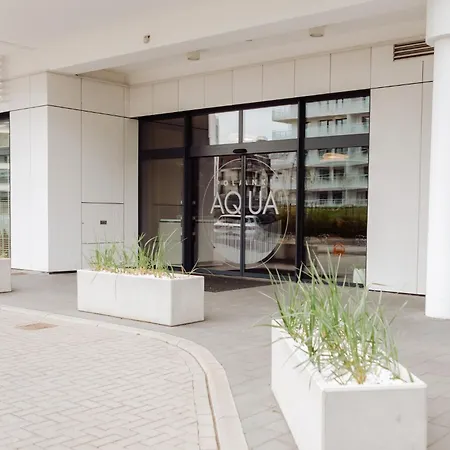 Polanki Aqua Wiola E008 - Parking Gratis