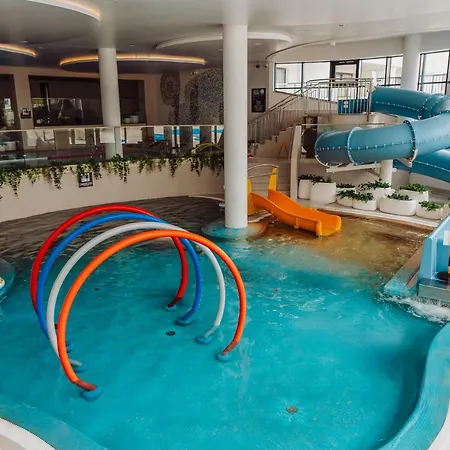 Polanki Aqua Wiola E008 - Parking Gratis * Kołobrzeg