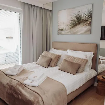 Polanki Aqua Wiola E008 - Parking Gratis Kolobrzeg