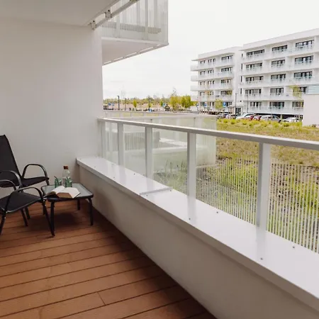 Polanki Aqua Wiola E008 - Parking Gratis