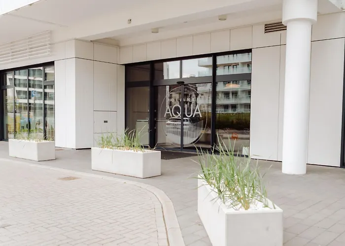 Polanki Aqua Wiola E008 - Parking Gratis